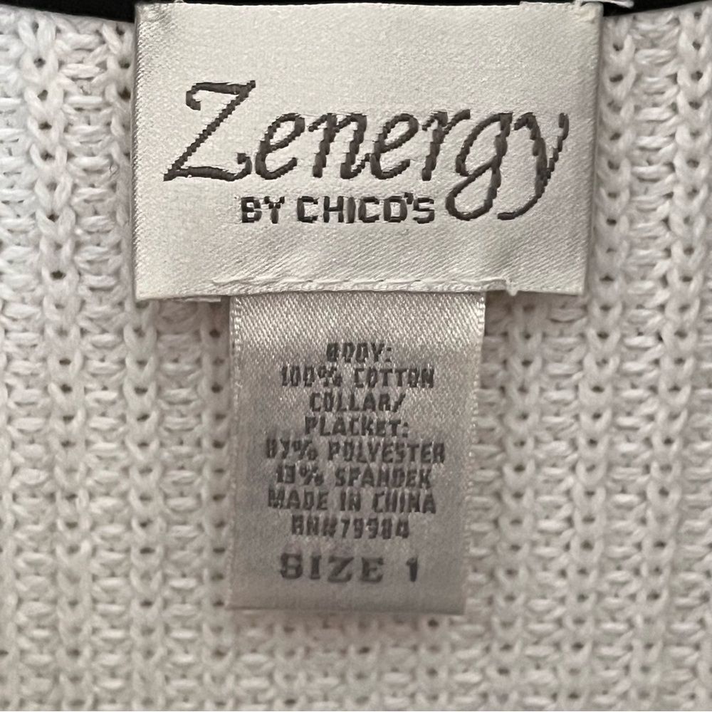 Zenergy by Chico's White Ribbed Pullover Sweater with Black Collar Size 1/MEDIUM - Picture 3 of 9